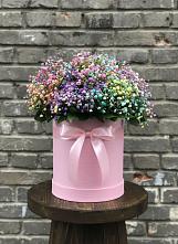 Цветочная композиция из Гипсофила и Розы в шляпной коробке в Покровском Ростовской области
