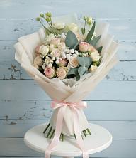 Букет цветов из:  Розы и Лизиантусы в Покровском Ростовской области