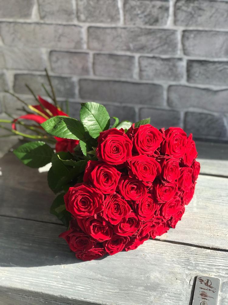 Букет Красные розы Фридом в Покровском Ростовской области