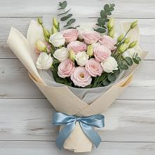 Букет цветов из:  Лизиантусы в Покровском Ростовской области