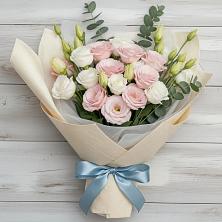 Букет цветов из:  Лизиантусы в Покровском Ростовской области