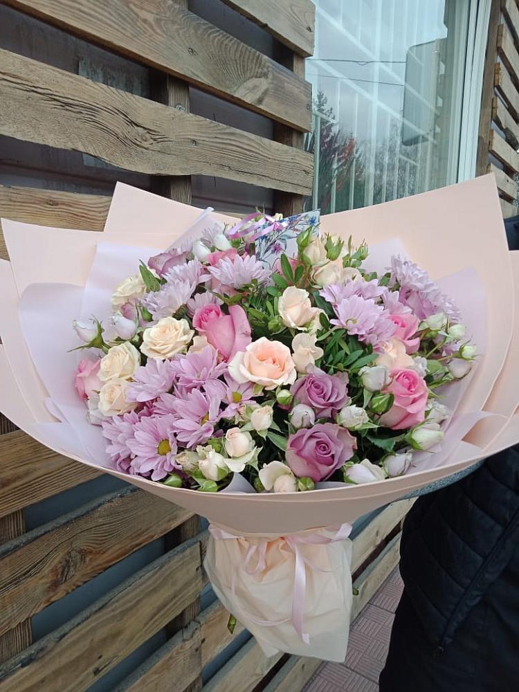 Букет цветов из: Розы и Хризантемы в Покровском Ростовской области