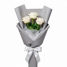 Букет 3 белые розы в Покровском Ростовской области