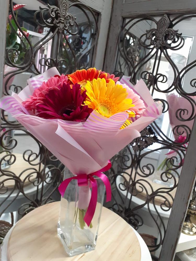 Букет цветов из: Герберы в Покровском Ростовской области