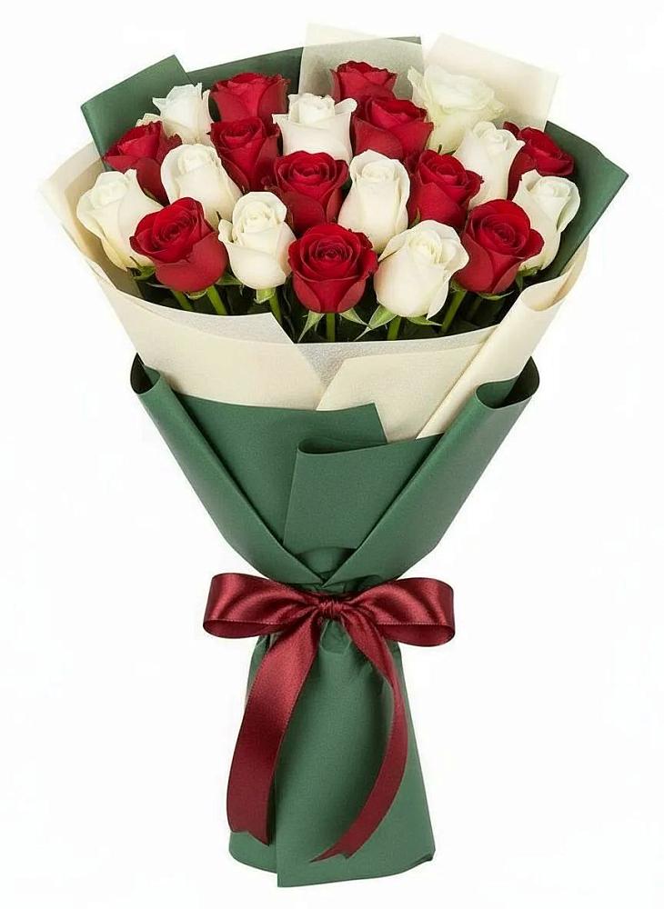 Букет Микс из красных и белых роз в Покровском Ростовской области
