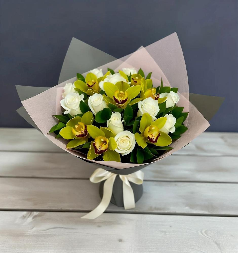 Букет цветов из: Орхидеи и Розы в Покровском Ростовской области