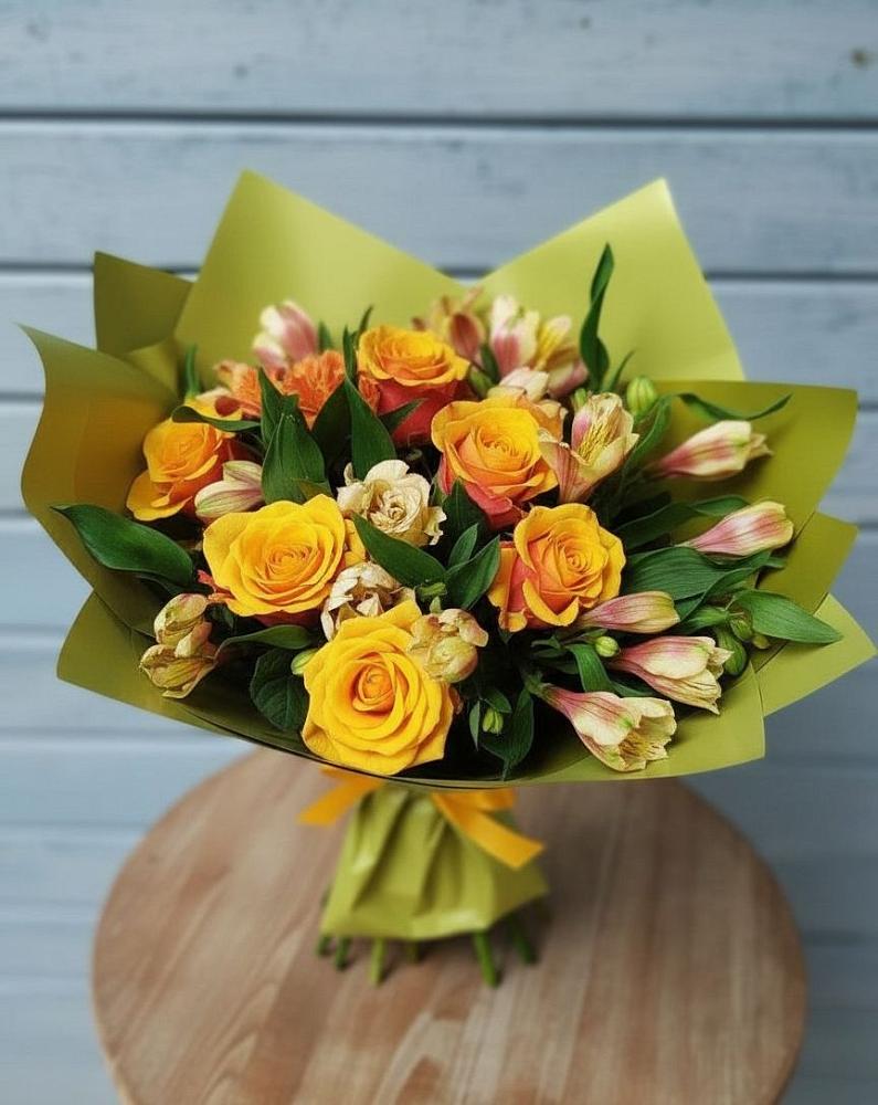 Букет цветов из: Альстромерии и Розы в Покровском Ростовской области