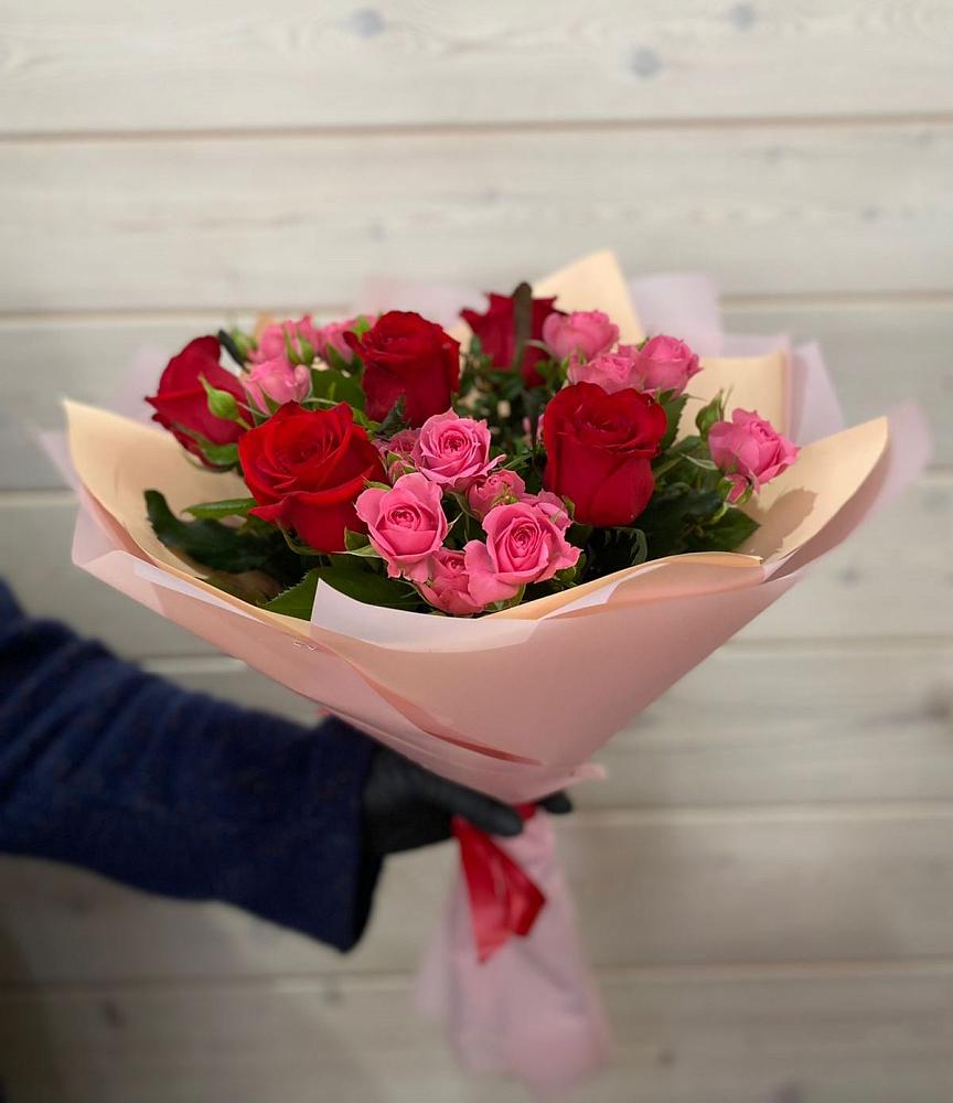 Букет цветов из: Розы в Покровском Ростовской области