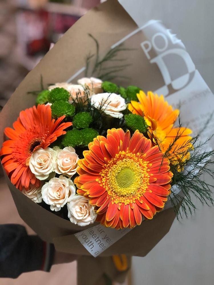 Букет цветов из: Герберы, Хризантемы и Розы в Покровском Ростовской области